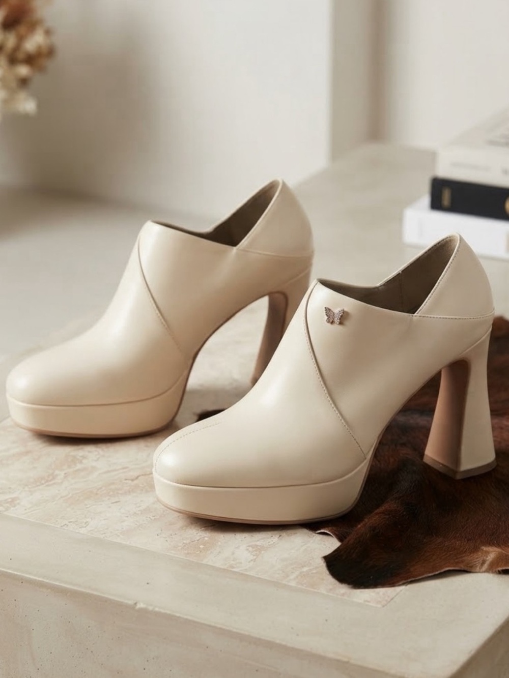 Vintage Style Cream Platform Booties Rhinestone Butterfly Heels Size 10